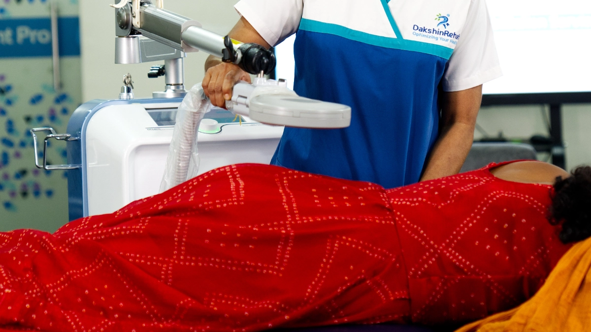 Chronic Back Pain Treatment in Hyderabad: Why Decompression, Neurac and the Deep Core Beat Painkillers and Surgery