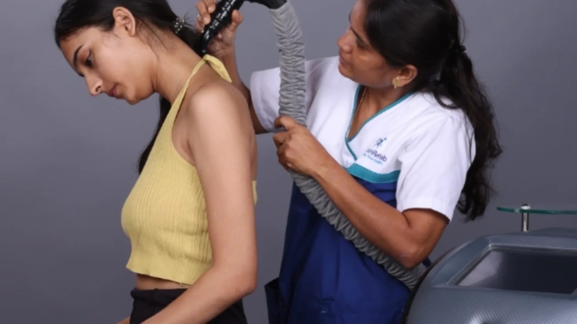 Localized cryotherapy treatment being applied to knee injury