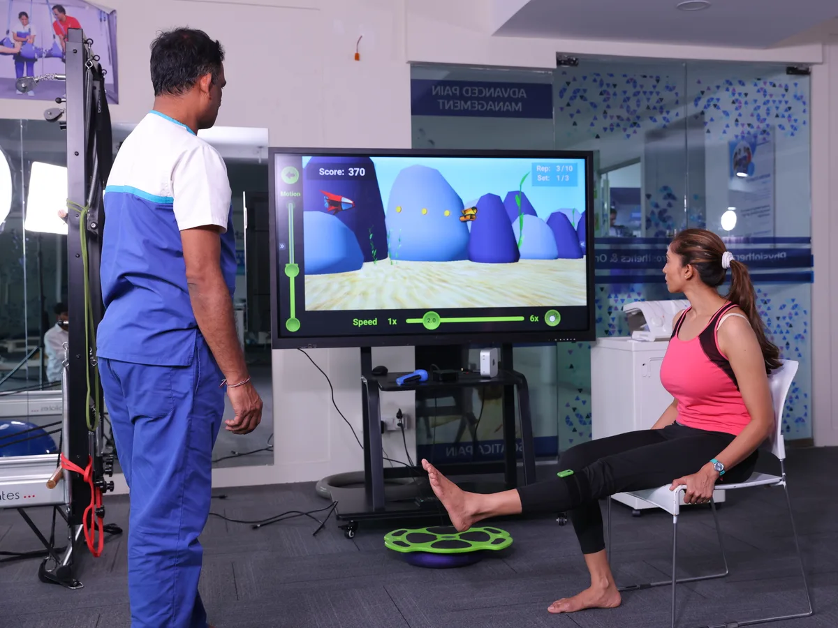 VR Neuro Rehabilitation for Stroke Recovery — physiotherapy article at DakshinRehab Moosapet, Hyderabad