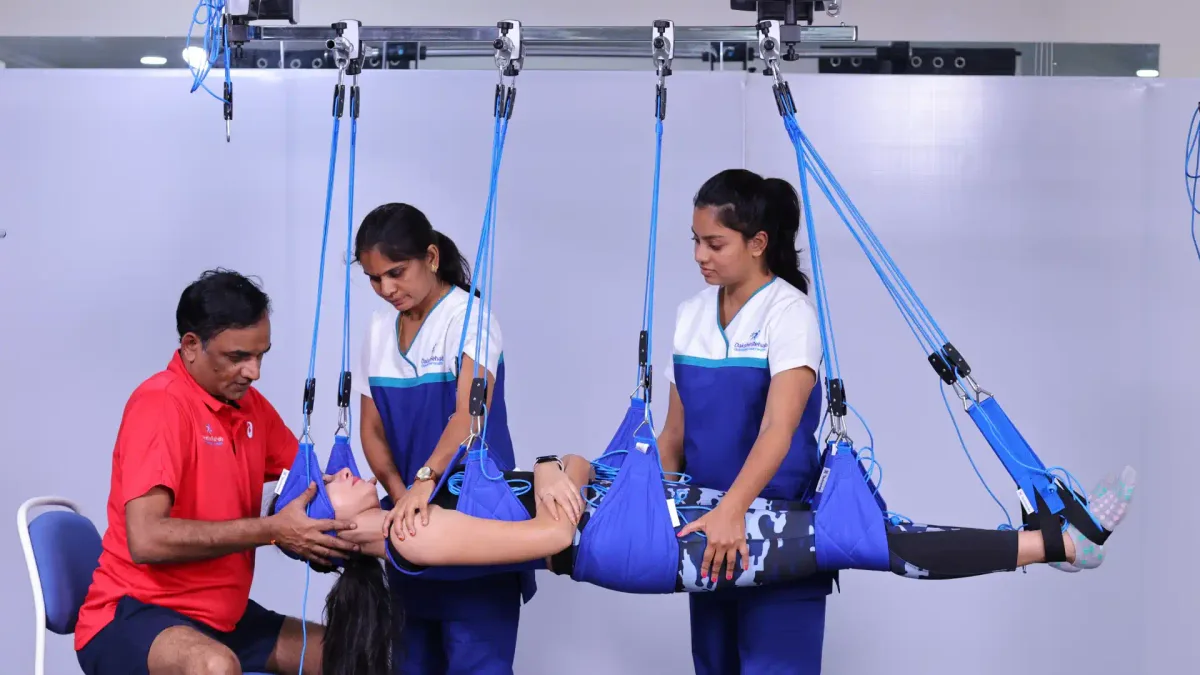 How We Build a Brace That Truly Corrects Scoliosis: Inside DakshinRehab’s Orthotist-and-Physiotherapist Method