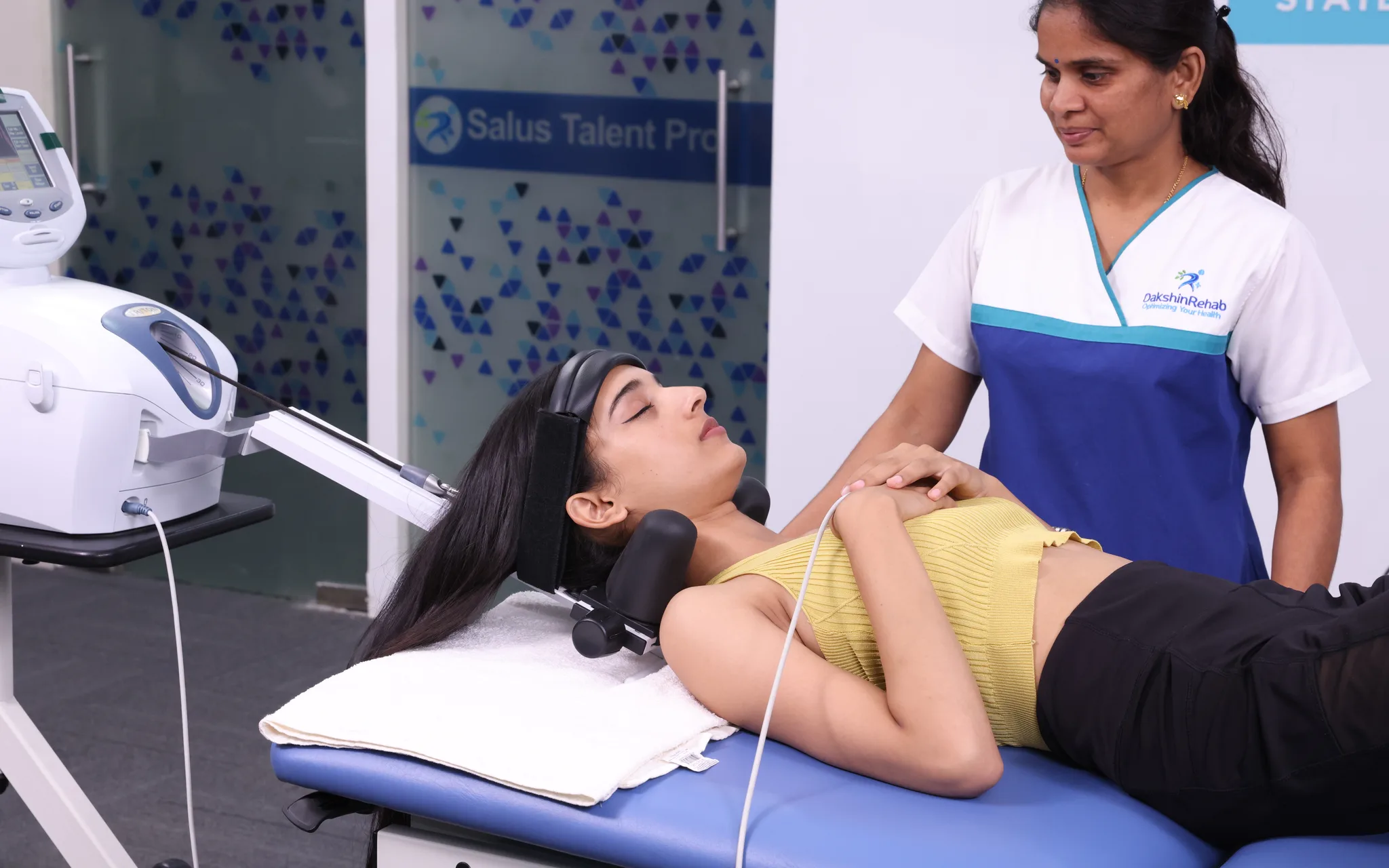 Neck pain treatment with cervical decompression and posture rehabilitation at DakshinRehab Moosapet, Hyderabad