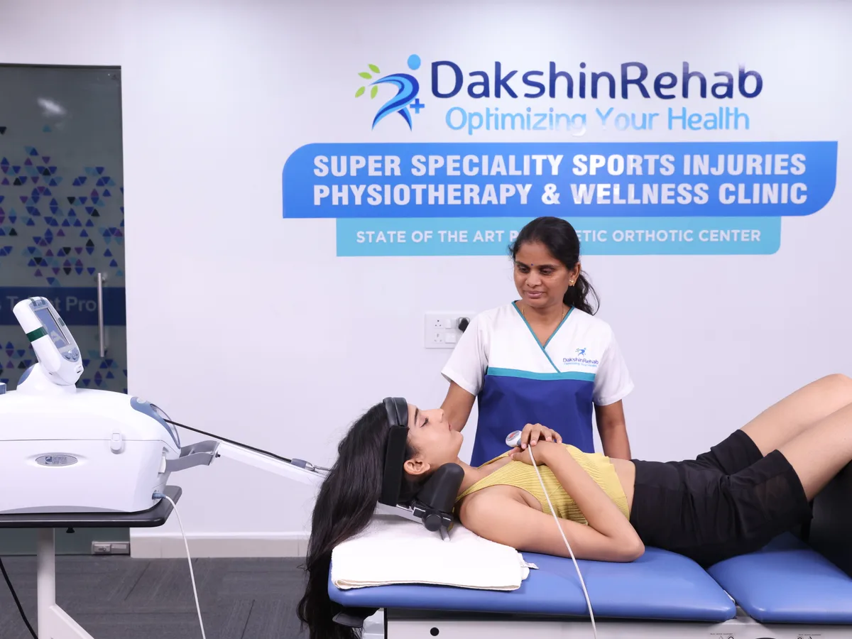 Cervical spondylosis MRI showing disc degeneration and facet joint changes — read at DakshinRehab Moosapet