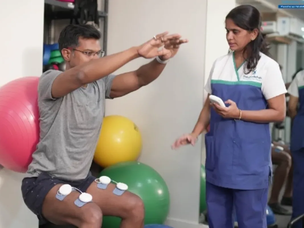Neuromuscular Stabilization for Meniscus Tear at DakshinRehab