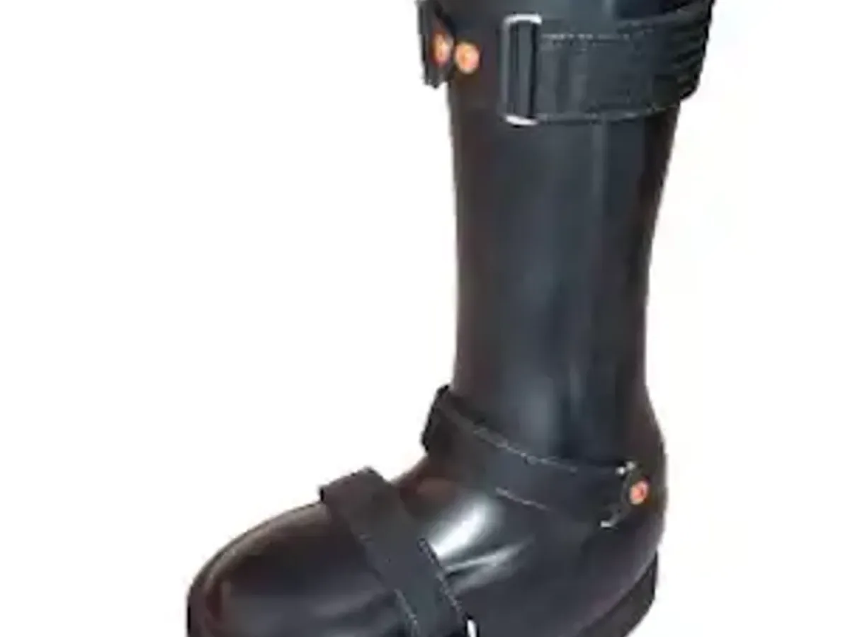 Clinically prescribed orthotics at DakshinRehab Moosapet