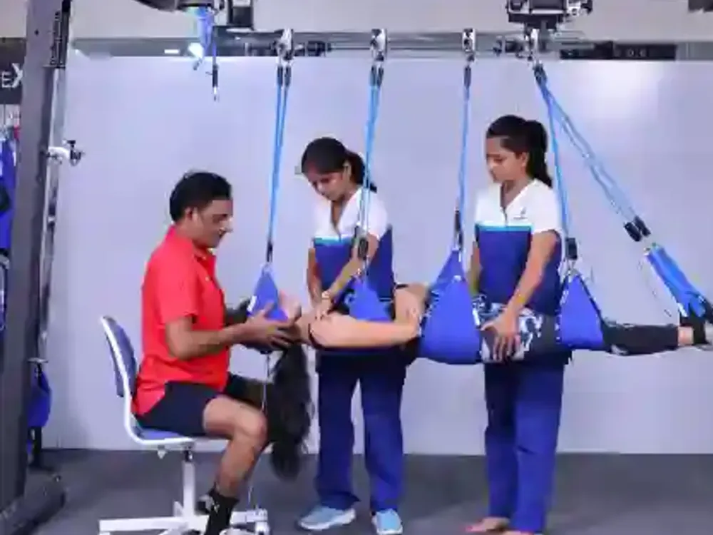 Postural stability and trunk control training at DakshinRehab
