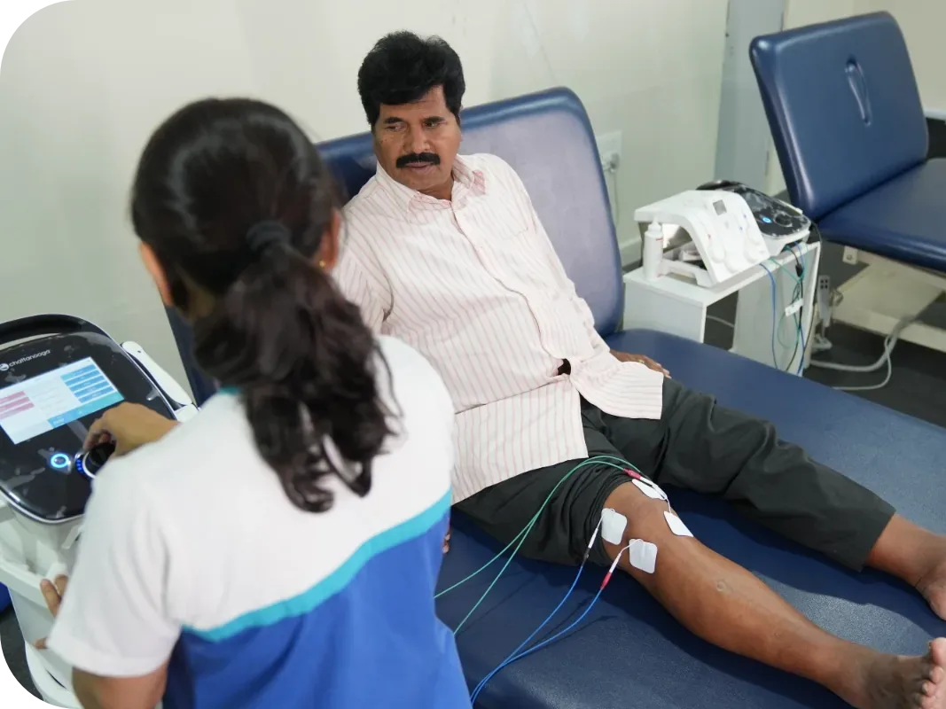 IFT TENS electrotherapy device