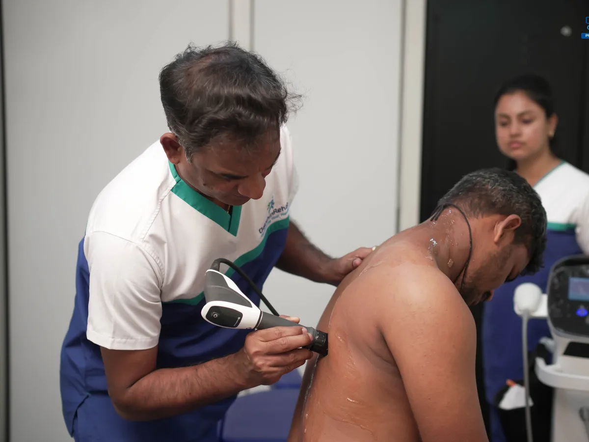 Neck pain and cervical radiculopathy referring to the shoulder — assessment at DakshinRehab Moosapet