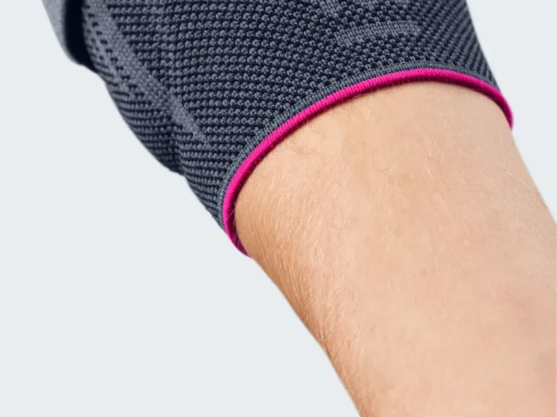Tennis Elbow Assessment & Sizing for Epicomed Tennis Elbow Brace at DakshinRehab