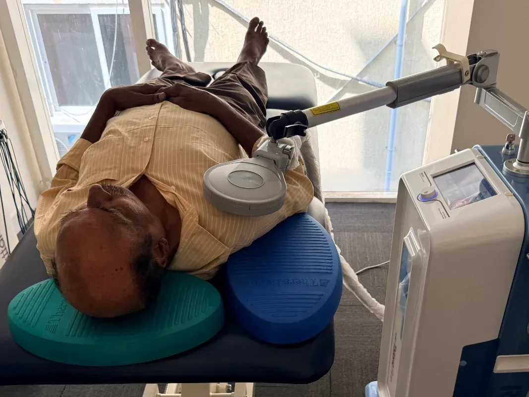 TECAR therapy for frozen shoulder capsular healing at DakshinRehab Moosapet